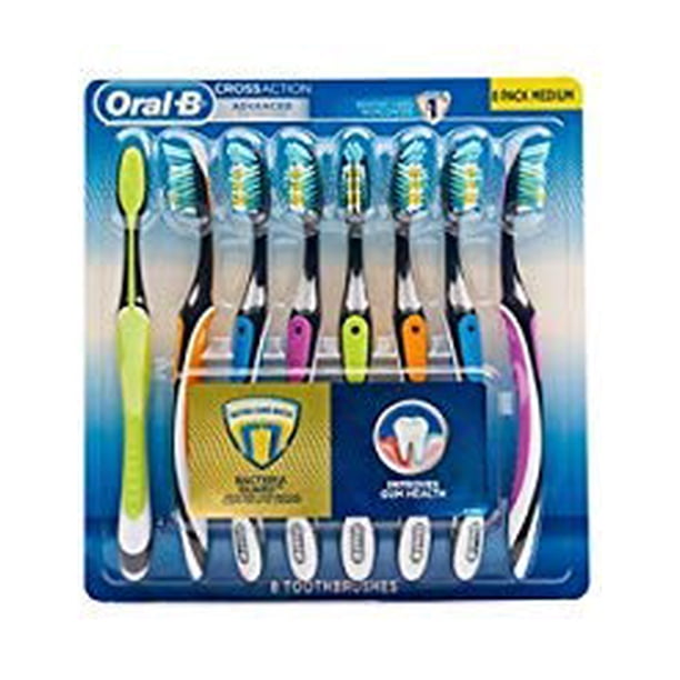 Cepillo de Dientes Oral-B Cross Action Paquete de 8 con Protección Antibacteriana