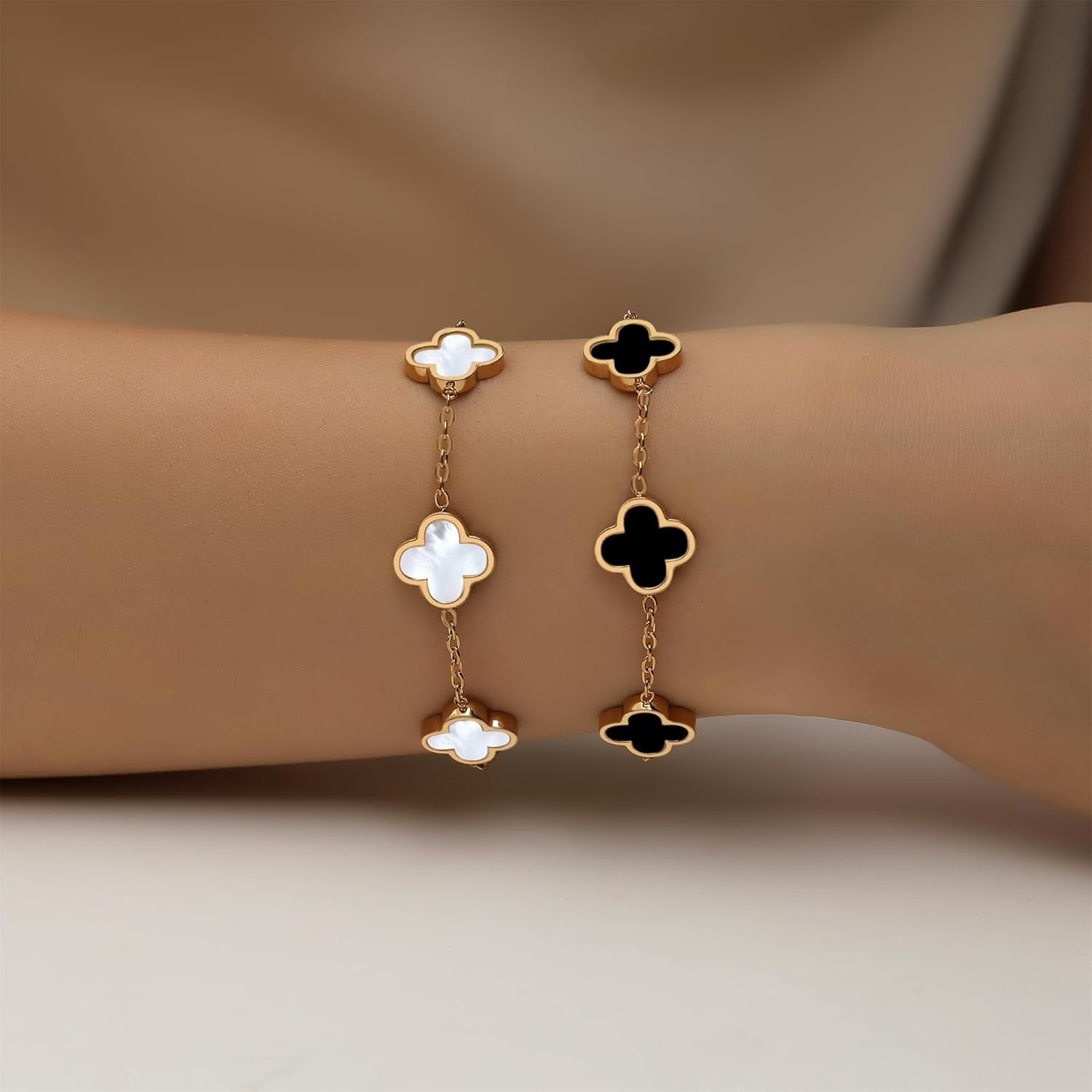 18K Gold Plated Clover Bracelet Set for Women White/Black/Gold/Silver/Green/Pink Adjustable Link Double-Sided Lucky Bracelets Trendy Bracelets Set Jewelry Gifts for Women Men