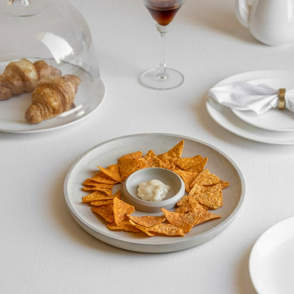 HMN Round chip n chap platter with one ring (11X11X1 inches)