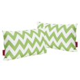 thumbnail image 1 of Noble House Marisol Chevron Coussin à Jeter Rectangulaire en Vert (Lot de 2), 1 of 15