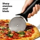 thumbnail image 4 of Rueda y cortador de pizza OXO Good Grips de 3.5 pulgadas, 4 of 7