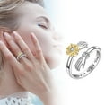 thumbnail image 2 of Ajustable Girasol Anillo de Plata Giratorio con Estilo Manos Abrazando Anillo, 2 of 2