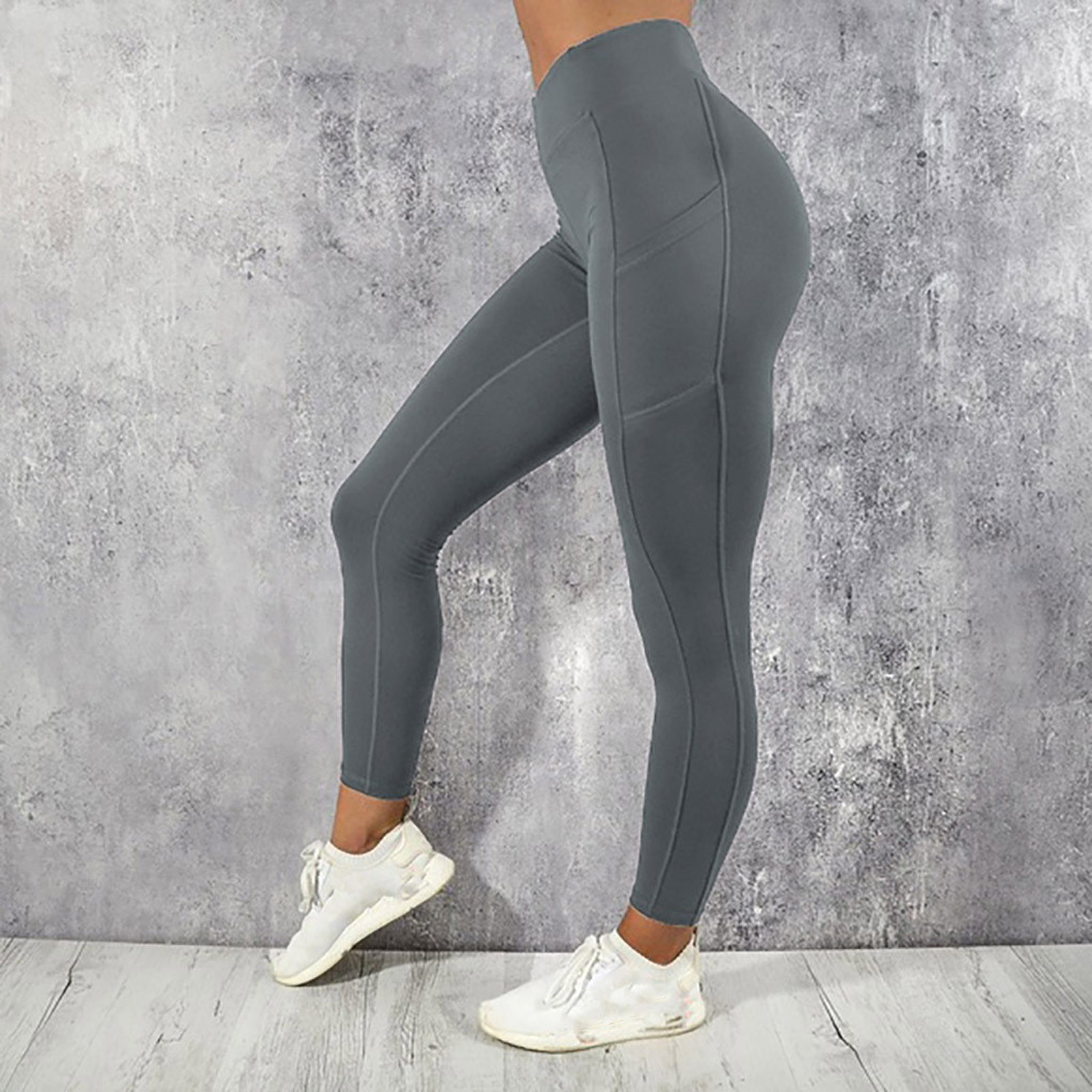 Loose Fit Capri Yoga Pants