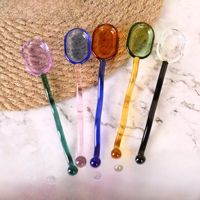 Cuchara larga de vidrio Cuchara creativa de vidrio de colores con mango largo Cuchara espiral linda para mezclar café Cuchara larga ovalada para miel
