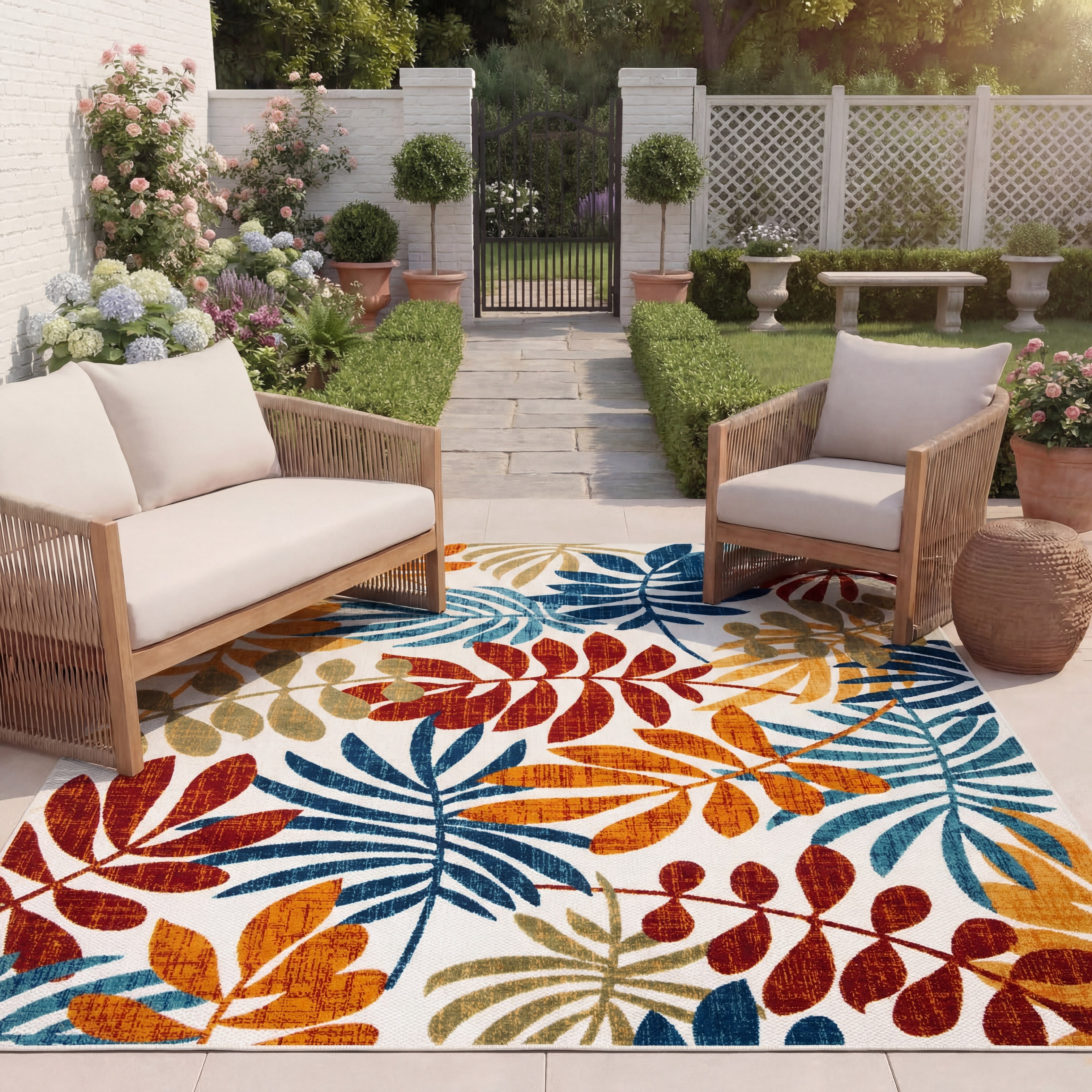 Safavieh Cabana Elouise Botanical Indoor/Outdoor Area Rug, Creme/Red, 6' x 9'