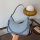 thumbnail image 1 of Damas Axila Elegante Con La Cadena Bolso La Hombro Casual (azul), 1 of 9