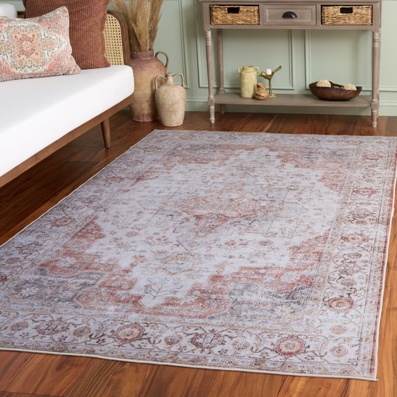 SAFAVIEH Tucson Nazca Traditional Machine Washable Area Rug, 5' x 8', Light Grey/Rust