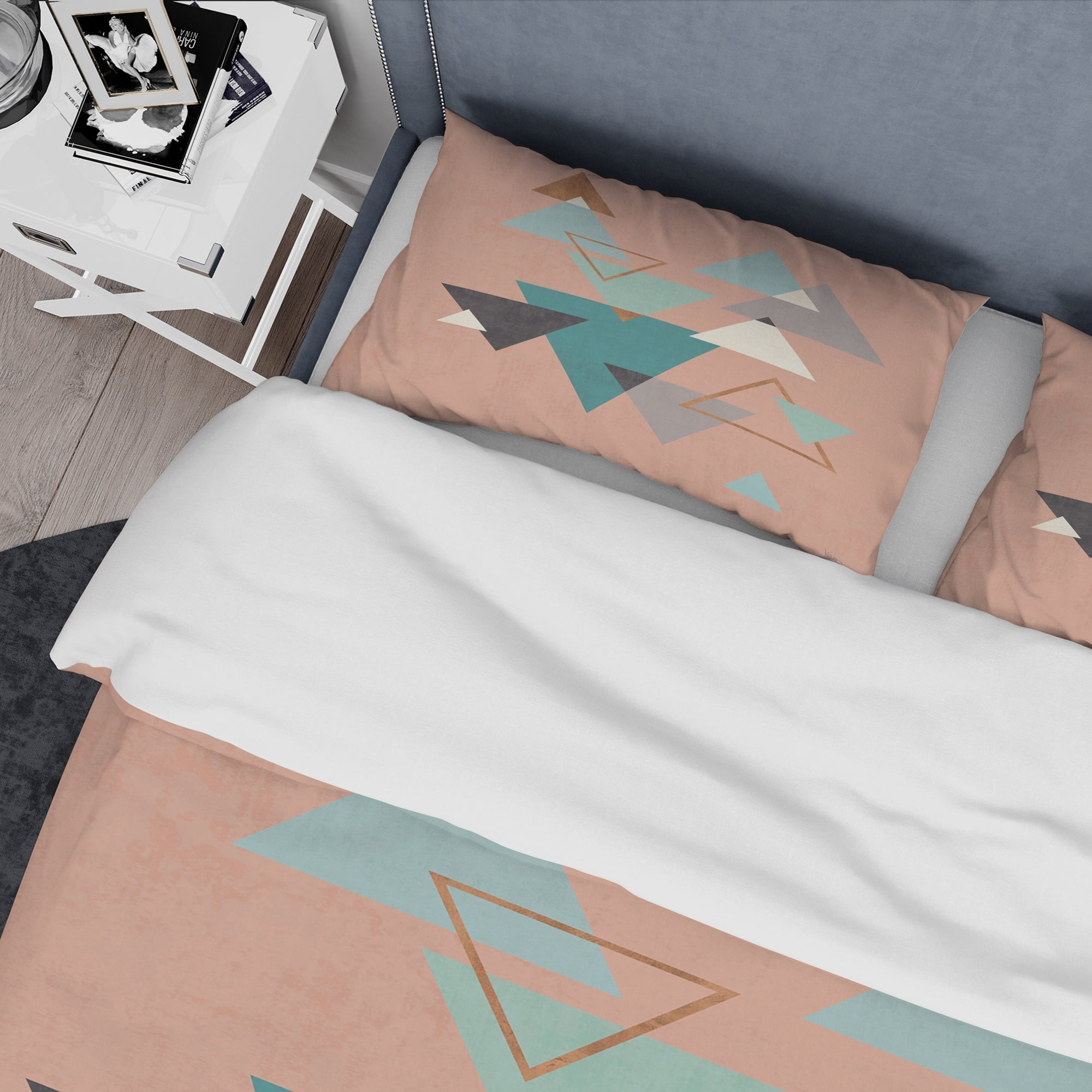 Designart 'Geometric hexagons Pattern III' Geometric Duvet Cover Set