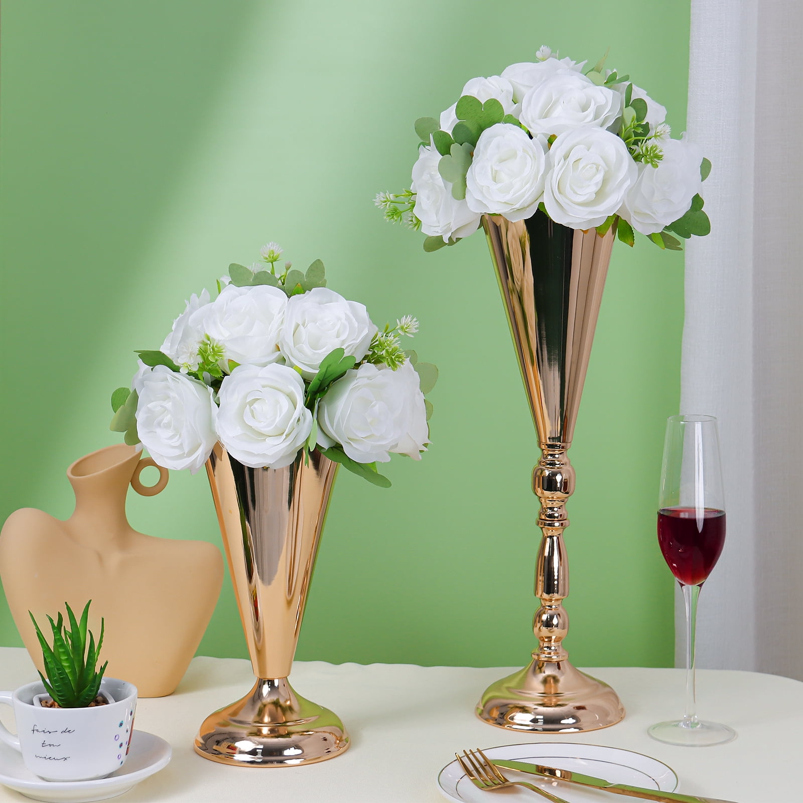 Flower Balls Wedding Rose Centerpieces Artificial Silk Roses Table Arrangement Bouquet 6pcs White Kissing Balls for Parties Valentine's Day Home Decoration