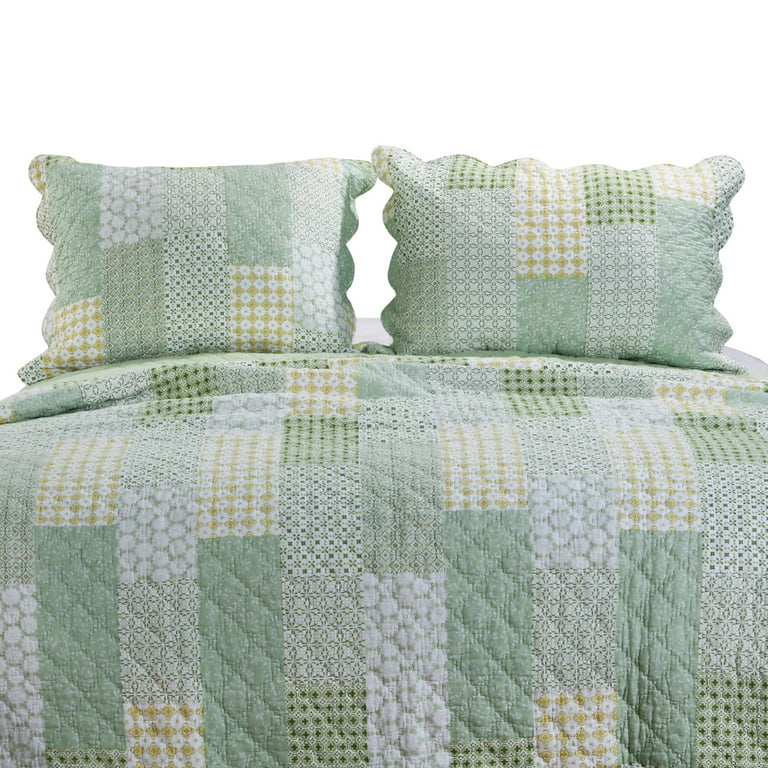 Barefoot Bungalow Nina Quilted Pillow Sham 