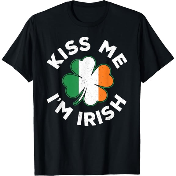 Kiss Me I'm Irish Shamrocks for Mens Womens St Patrick Day T-Shirt