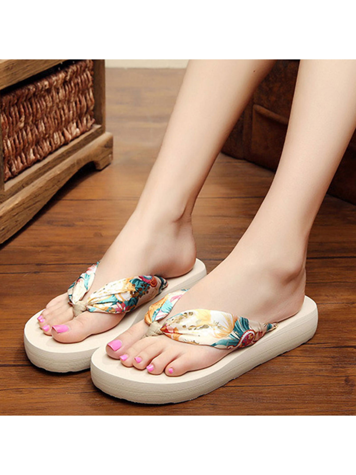 Unisex Summer Beach Slippers Space Girl Illustrator Flip-Flop Flat Home Thong Sandal Shoes