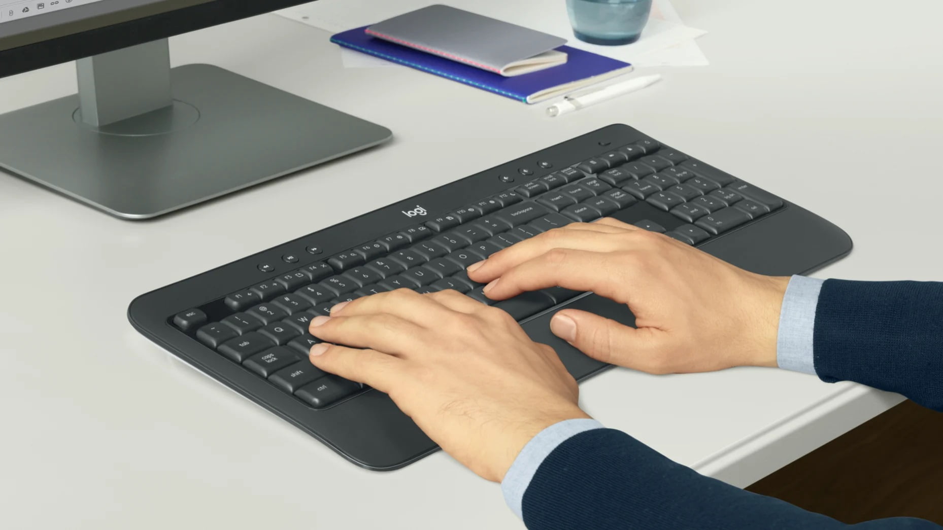 Logitech MK540 Advanced Wireless Keyboard & Mouse Combo Travel Home Office Active Lifestyle Modern Bundle with Mini Glow in the Dark Portable Bluetooth Speaker, Gel Wrist Pad & Gel Mouse Pad