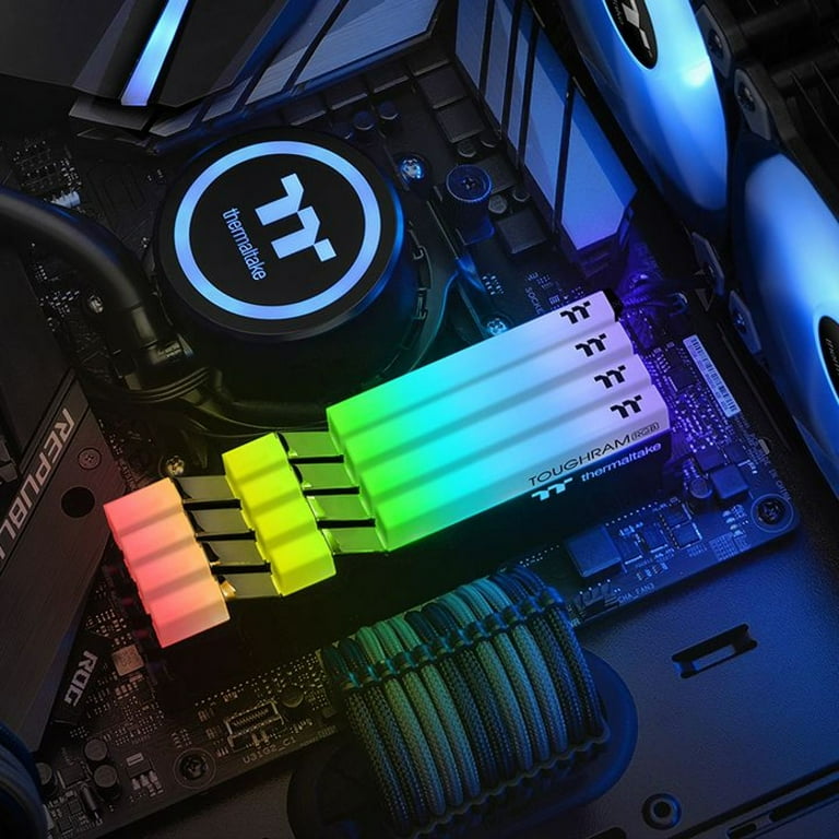 Thermaltake TOUGHRAM RGB Memory DDR4 3600MHz 16GB (8GB x 2)-Black
