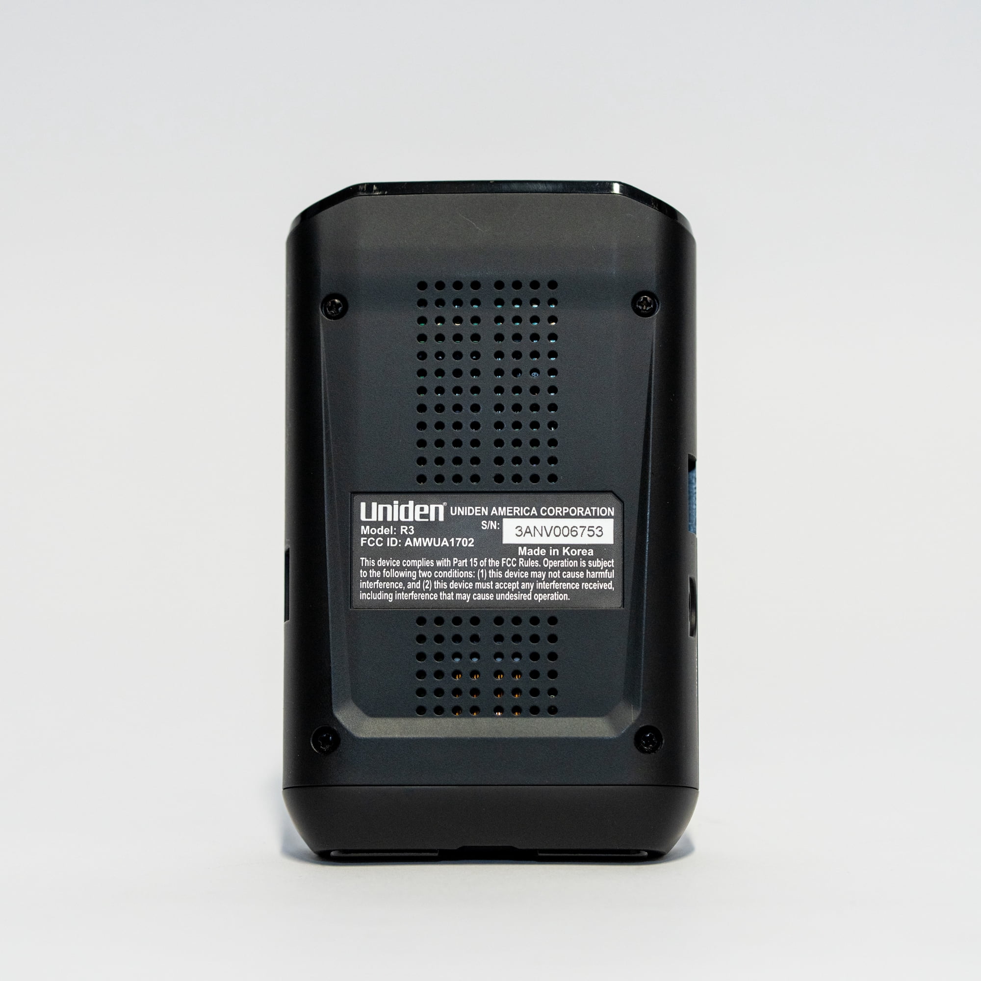 Uniden R3 Extreme Long-Range Laser/Radar Detector, Built-in GPS w/ Mute Memory, Voice Alerts