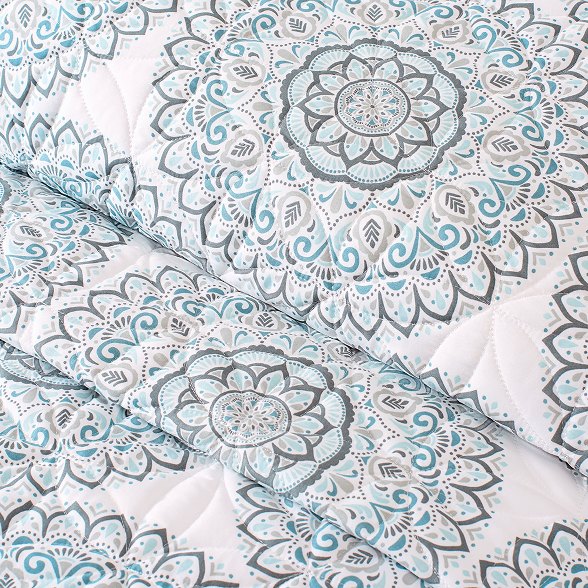 GAIAM Microfiber Quilt - Plain Weave, Soft Brushed Finish, Lightweight & Easy Care, Printed- Full/Queen Mandala Blues