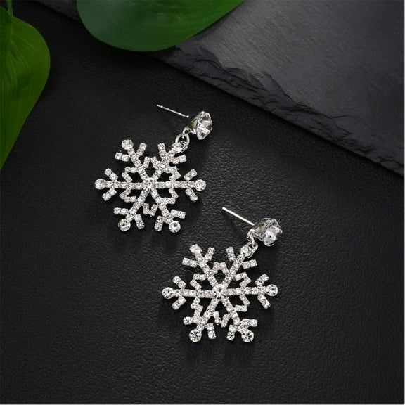 New Cute Snowflake Earrings Unique Design European & American Christmas Party Rhinestone Earrings
