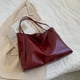 thumbnail image 4 of Bolso Tote de Piel Suave de Gran Capacidad para Mujer | Bolso Tipo Cubo para Llevar Al Hombro o En La Mano | Estilo Vintage | 42 X 29 X 10 Cm | Caqui/Café/Rojo/Azul, 4 of 7