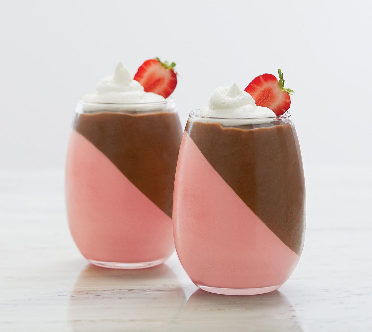 Ensemble de verres à vin sans pied