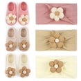 thumbnail image 1 of Set de diadema y calcetines con forma de flor para bebés COZYOFFI para niñas de 0 a 6 m, 1 of 6