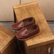 thumbnail image 4 of De Zapatos deportivos informales de cuero sólido para niños, niñas y niños, 4 of 5