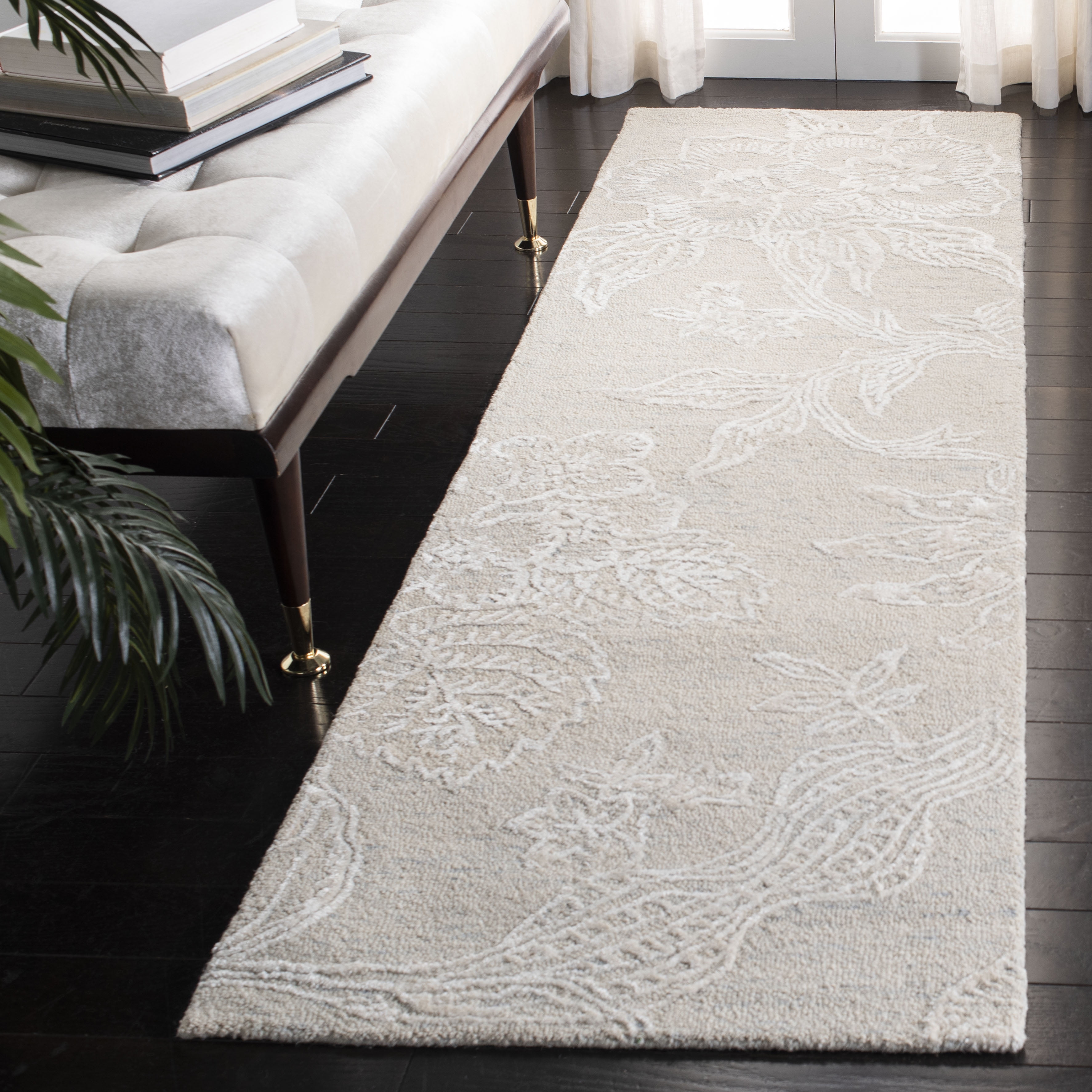 SAFAVIEH Glamour Bernadette Floral Runner Rug, Light Blue/Ivory, 2'3" x 8'