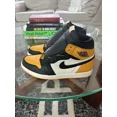 thumbnail image 4 of Size 10 - Jo r-dan 1 Retro OG High Yellow Toe, 4 of 6