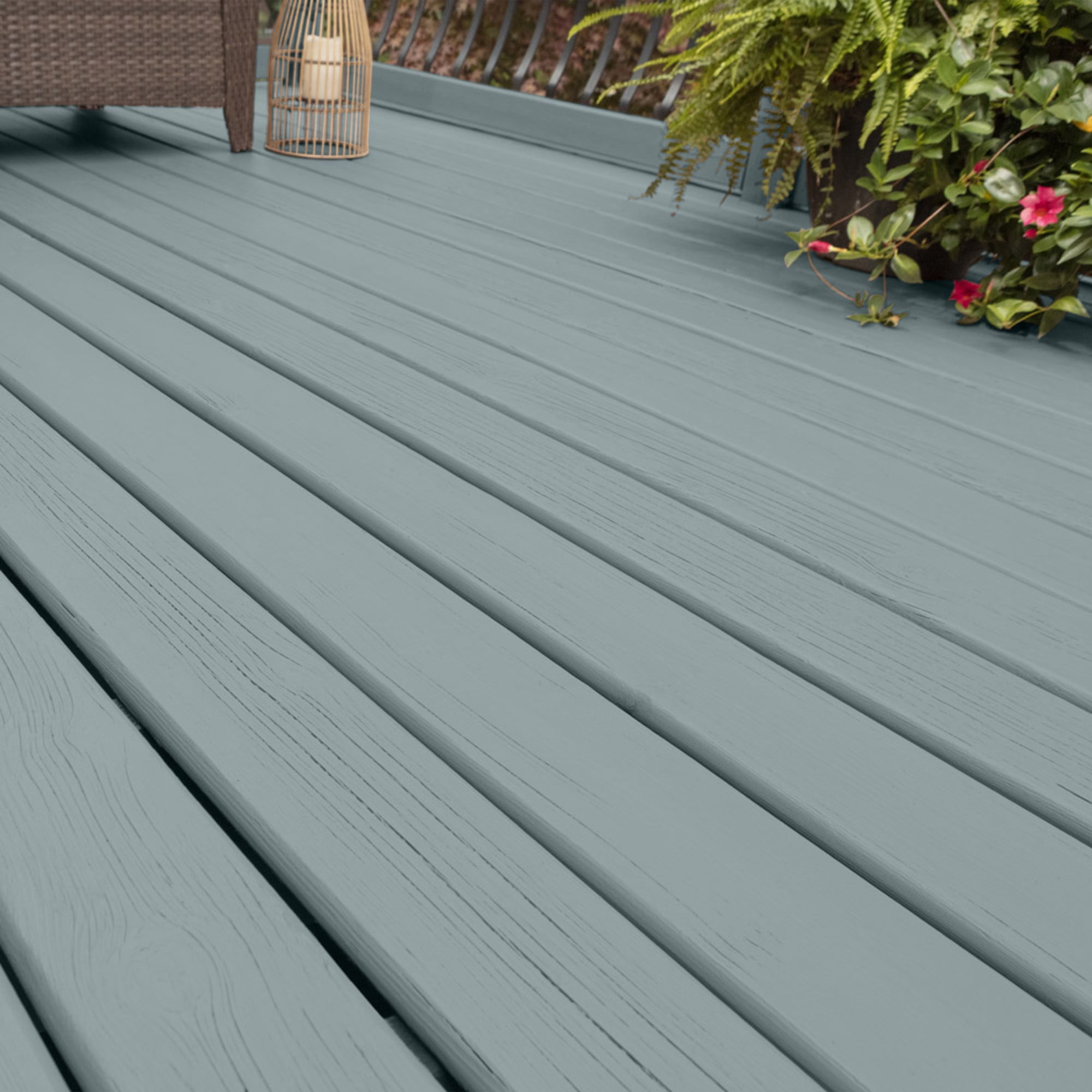 Glidden Porch and Floor with Cool Surface Technology Satin Interior/Exterior Paint, After the Storm, 1 Gallon