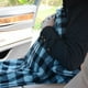 thumbnail image 5 of Manta térmica de 12V para coche | Lanzamiento de forro polar calentado a temperatura constante | Forro extraíble de 58x42 pulgadas | Negro o azul marino | Plug de encendedor automático | Resistente, 5 of 7