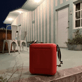 thumbnail image 3 of Hielera portátil TEYAK 10L | Ideal para Picnic, Playa o Viaje | Mantiene Bebidas frías hasta 48h | Capacidad 14 latas | Diseño Resistente Compacto y con Correa Ajustable, 3 of 6