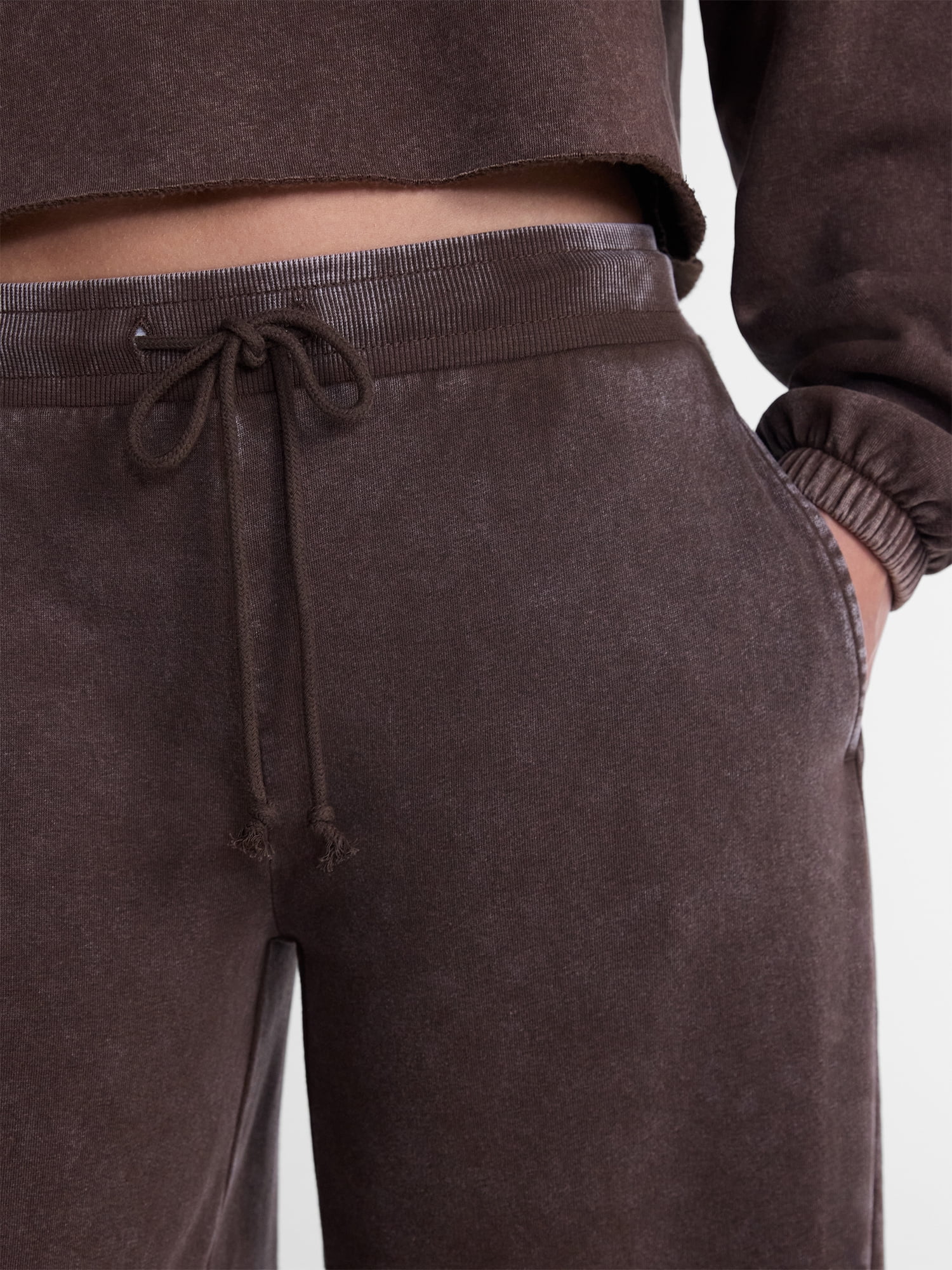 No Boundaries Mineral Wash Fleece Barrel Leg Pants, 29'' Inseam, Women's XXS-XXL