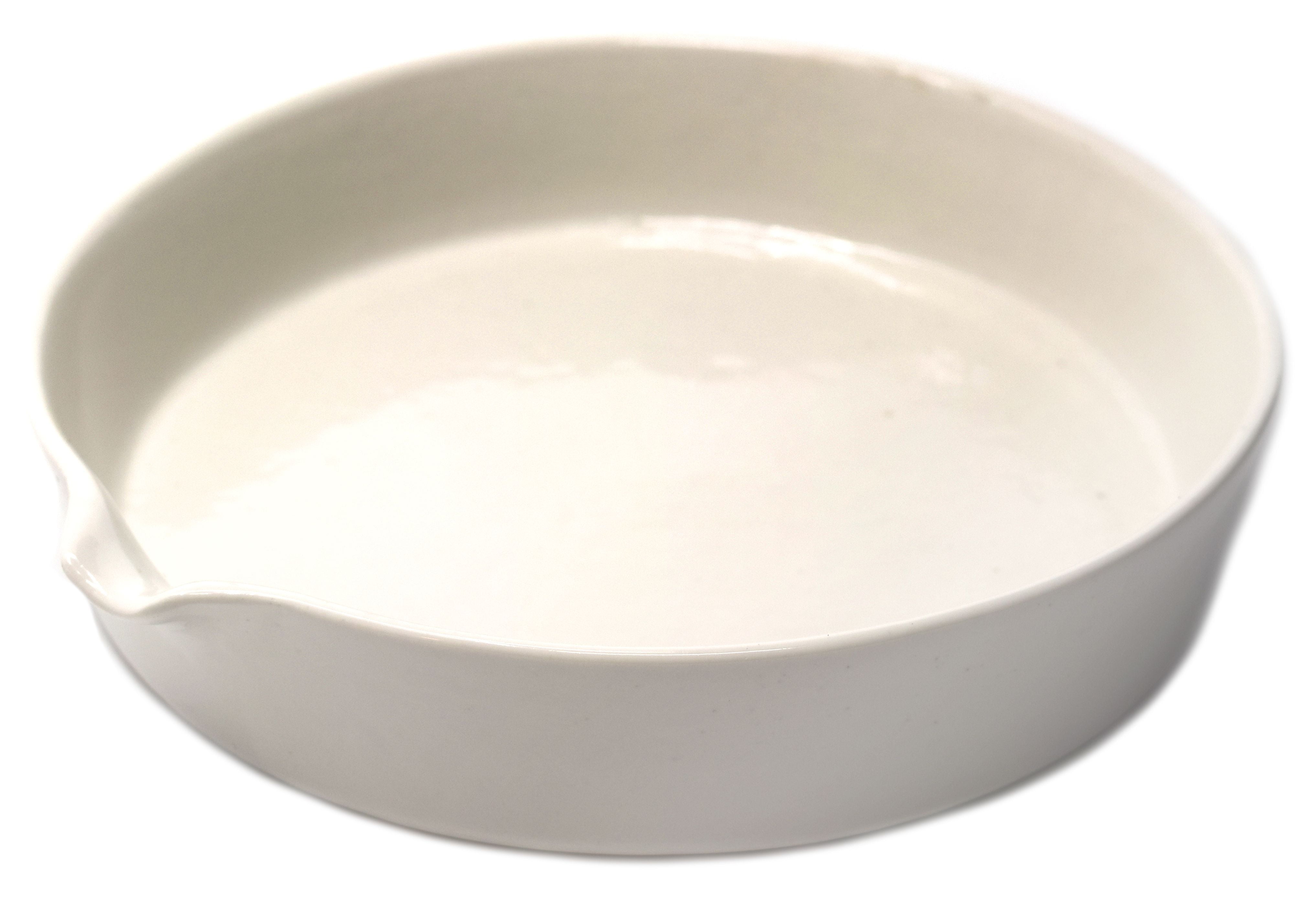 Evaporating Basin 6" (150mm) dia. Porcelain, Flat bottom with Spout Eisco Labs