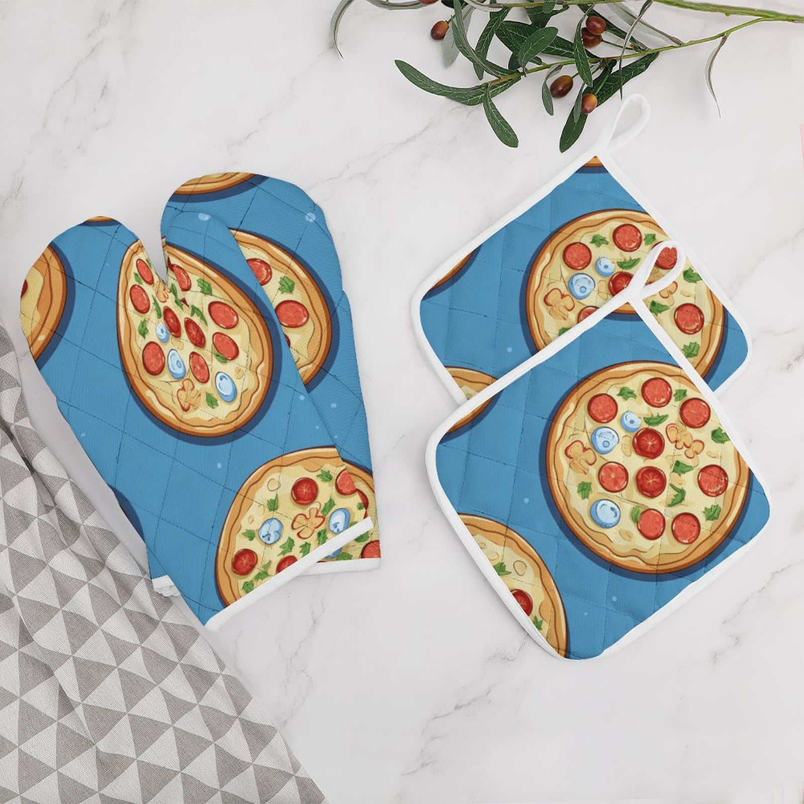 Fun Pizza Insulated Gloves And Pot Mats (four Piece Set)