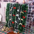 thumbnail image 4 of Guirnalda de cintas navideñas, guirnalda de espumillón verde escarchado, serpentinas de pino con lazos, guirnalda colgante para árbol de Navidad, decoraciones para fiestas, 4 of 5