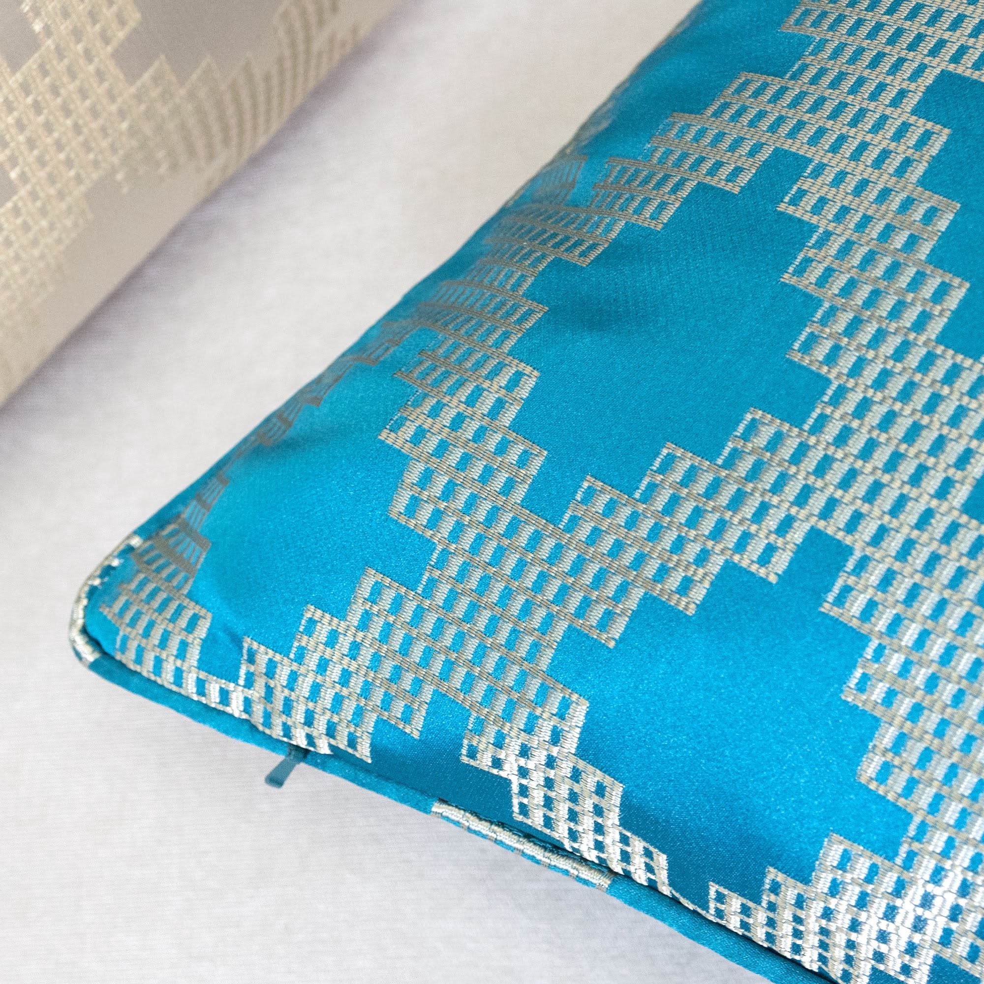 Emelyn Green Geometric Polyester 20 in. x 20 in. Throw Pillow