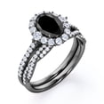 thumbnail image 4 of JeenMata Conjunto de Halo Diamante Negro y Moissanita en Forma de Huevo de 1,5 Quilates Creados en Laboratorio; Conjunto Nupcial Cruzado con Pavé; Baño de Oro Negro de 18 K sobre Plata, 4 of 6