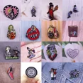 thumbnail image 5 of Broches de metal esmaltados de películas de terror de la mejor calidad, insignias de solapa coleccionables, joyería de moda para hombres y mujeres de Halloween, regalo para adornar mochilas, 5 of 5