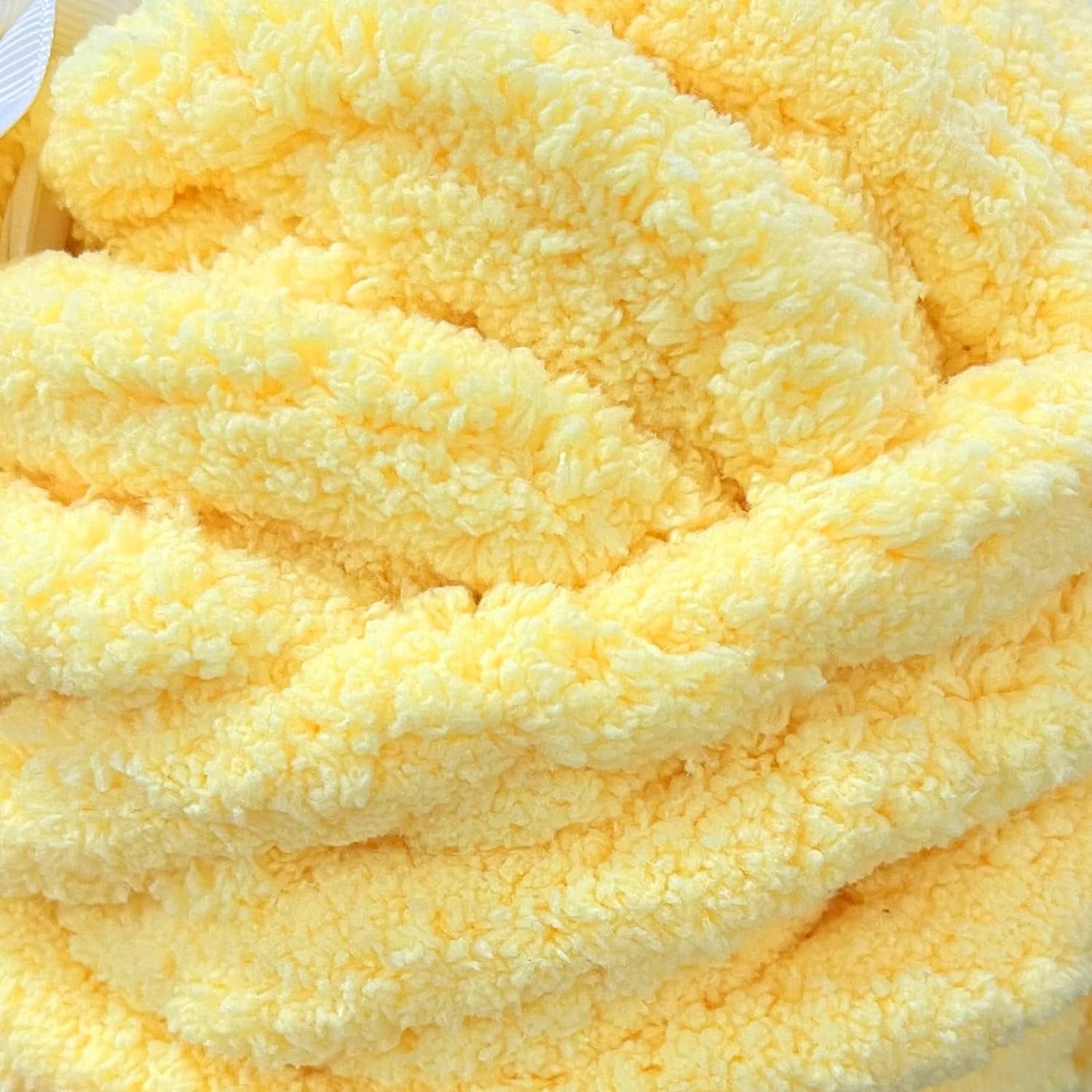 Light Grey Chunky Chenille Yarn for Crocheting, Bulky Thick Fluffy Yarn for Knitting,Super Bulky Chunky Yarn for Hand Knitting Blanket, Soft Plush Yarn, 2 Jumbo Pack (27 yds,8 oz Each Skein)