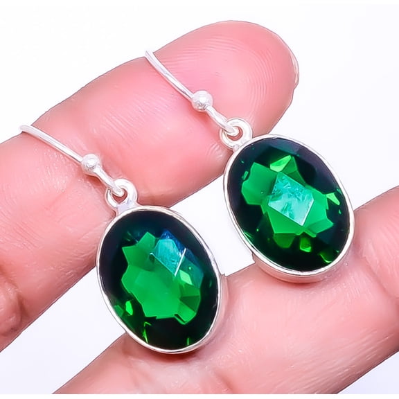 Emerald Quartz (Simulated) Handmade 925 Sterling Silver Earring 1.40" E40-1