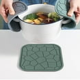 thumbnail image 4 of YFTDEY Heat Insulation Mats, Non-Slip Silicone Table Mats, Food Safe Countertop Protectors, Easy to Clean Kitchen Accessories, Perfect for Hot Dishes and Pots, 4 of 4