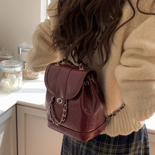 Bolso Vintage Y2k para mujer, Mini mochila con cadenas de estilo coreano, bolso de cubo de cuero con cera de aceite para estudiante, mochila de viaje elegante Fivean unisex