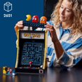 thumbnail image 4 of LEGO Icons L'arcade PAC-MAN 10323 Ensemble de construction (2651 pièces), 4 of 6