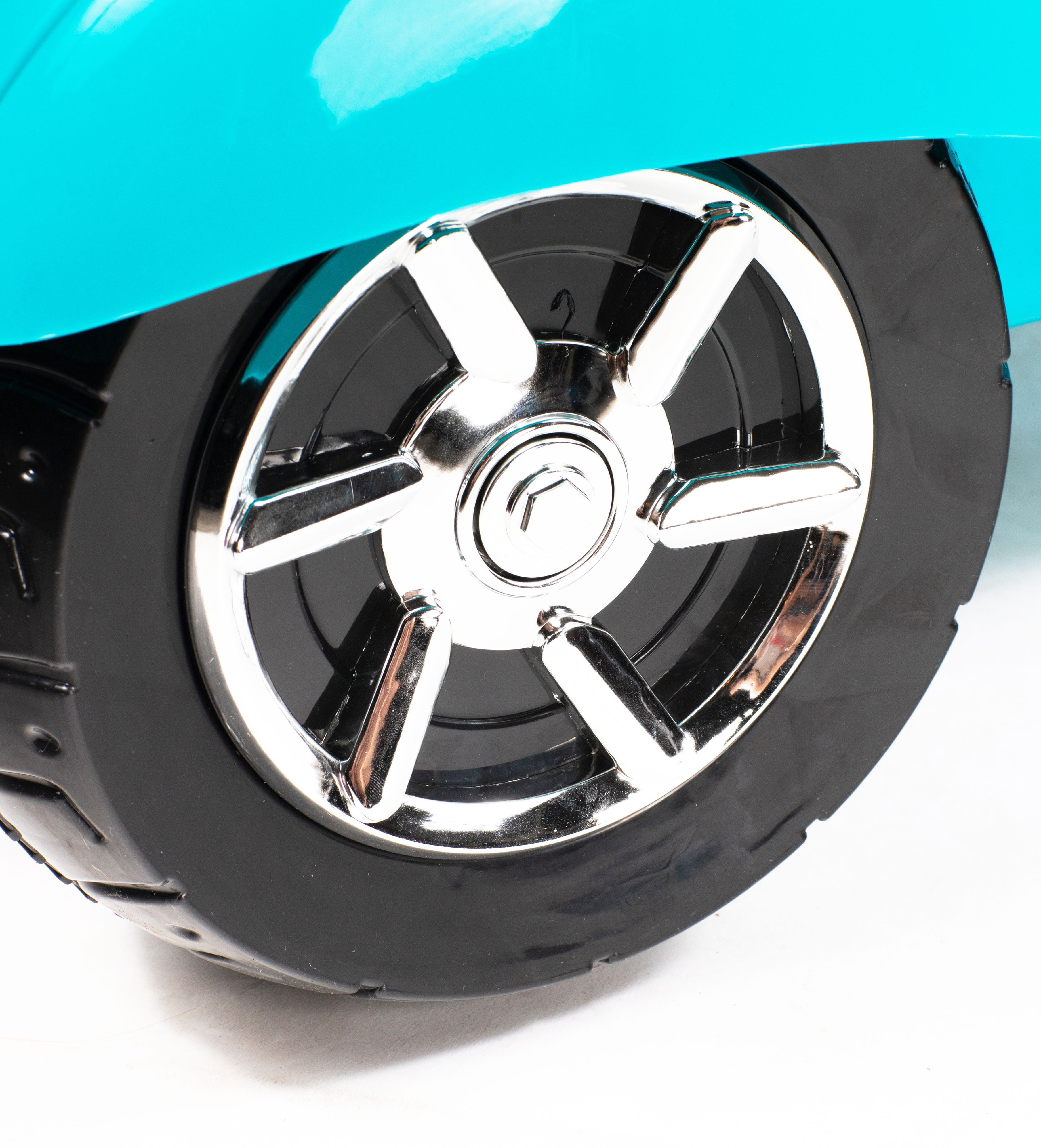 Honda Metropolitan 6V Battery-Powered Ride-On Scooter for Kids – 1-Seater, Blue