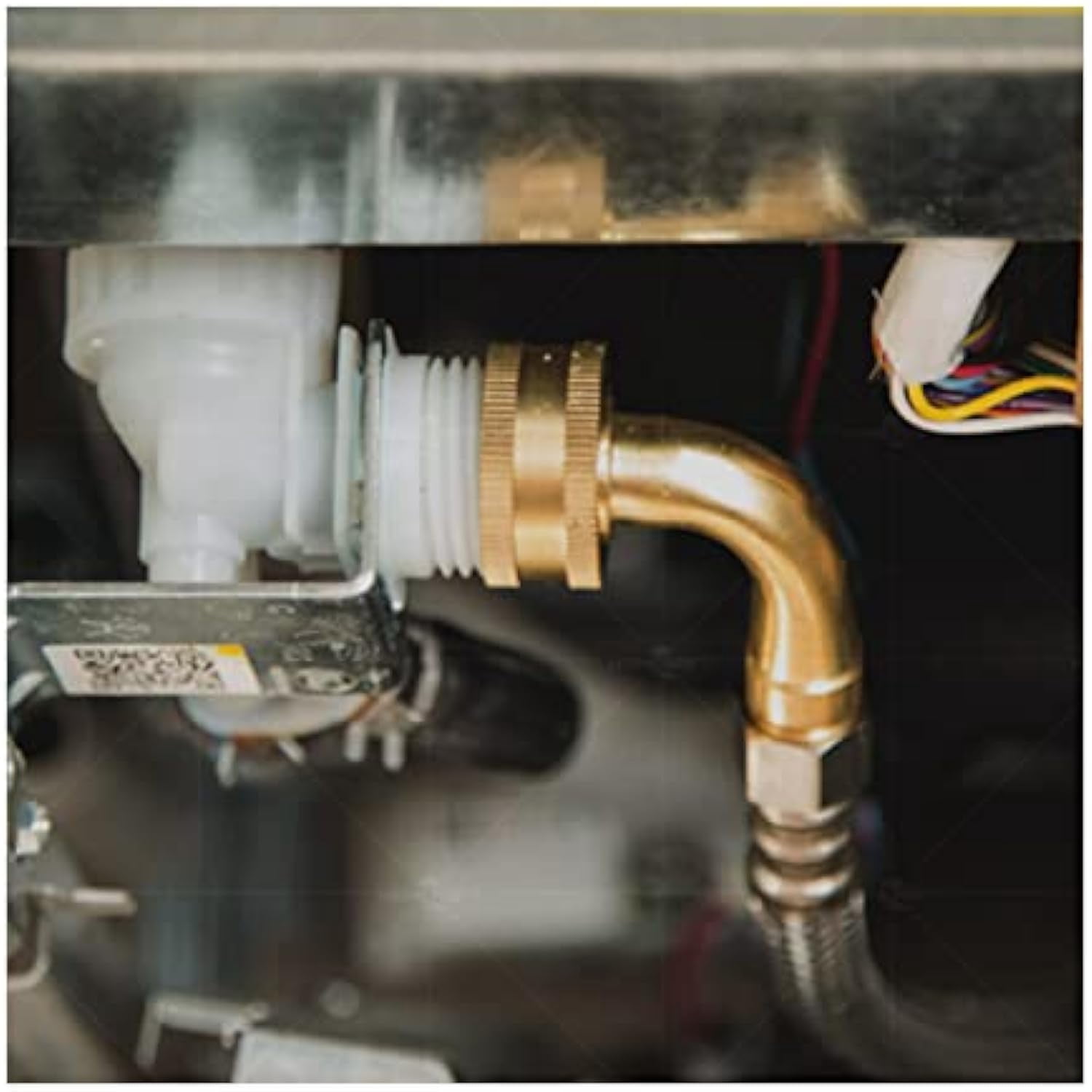 Highcraft 28772-NL Stainless Steel Dishwasher Supply Line with Swivel Elbow and with 3/8" x 3/4" Compression and Female Hose Thread Connect, 72"