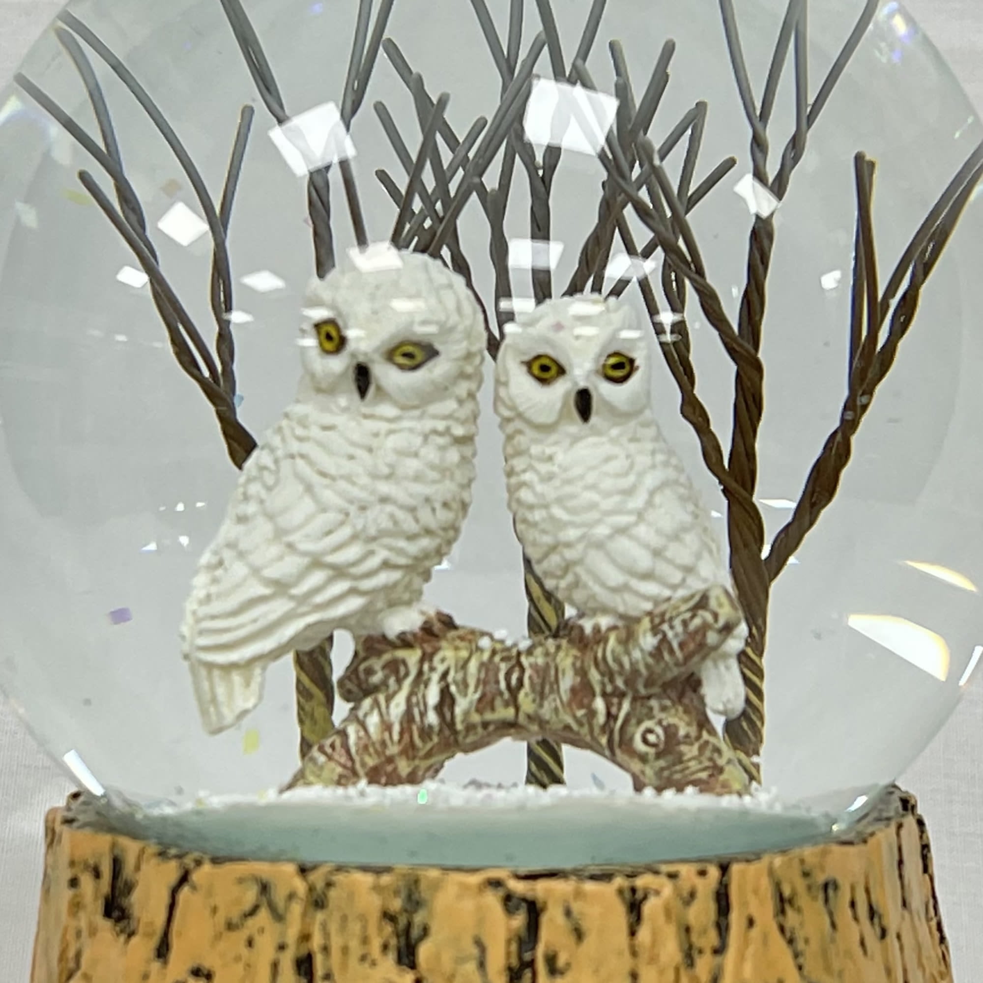 Ashfield & Harkness Snowy Owls Decorative Snow Globe with Wind Up Music box