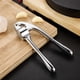 thumbnail image 3 of Herramienta tritura de para jengibre, nueces, semillas-mango ergonómico y fácil de usar- de profesional-para cocina Sunnimix prensas de ajo de aleación de zinc, 3 of 8