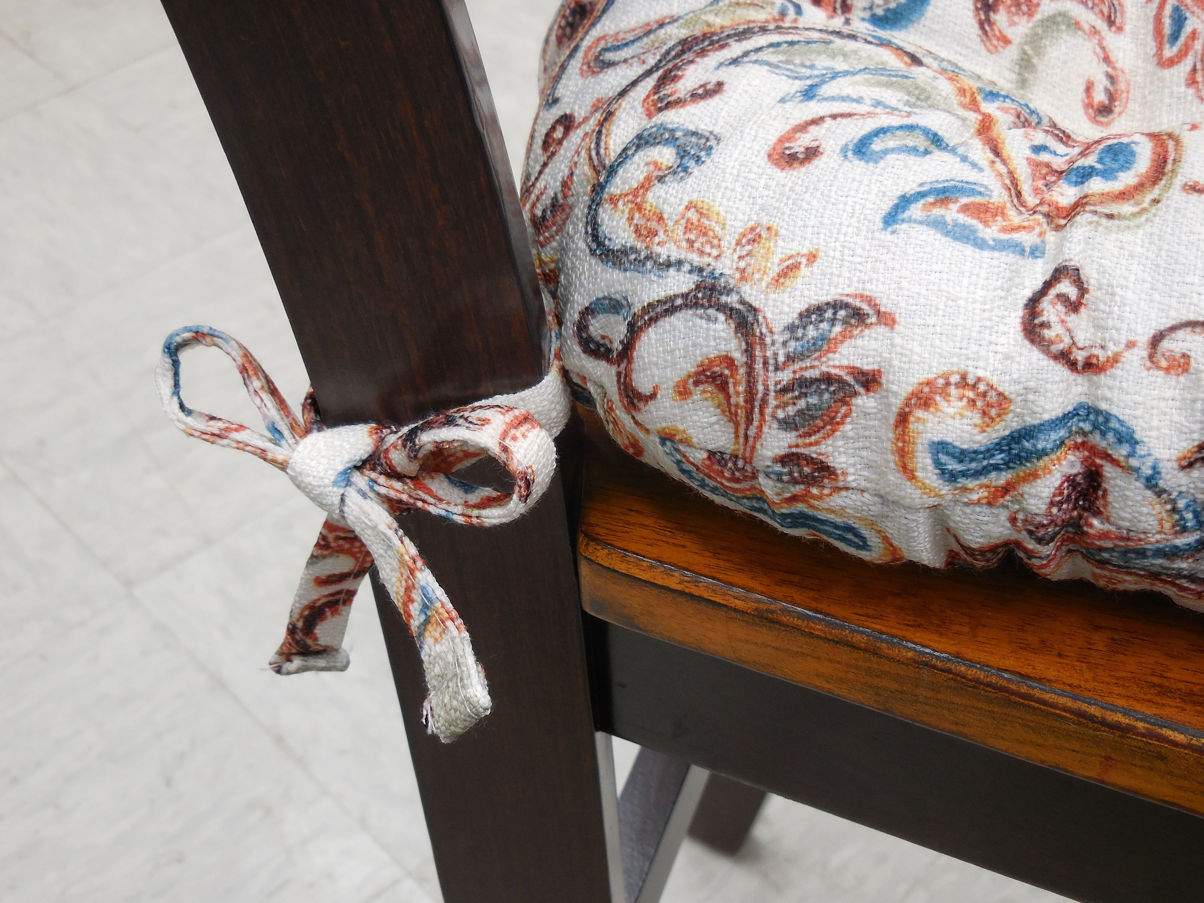 Perfect Performance Paisley Set of 2 Chair Cushions Spice