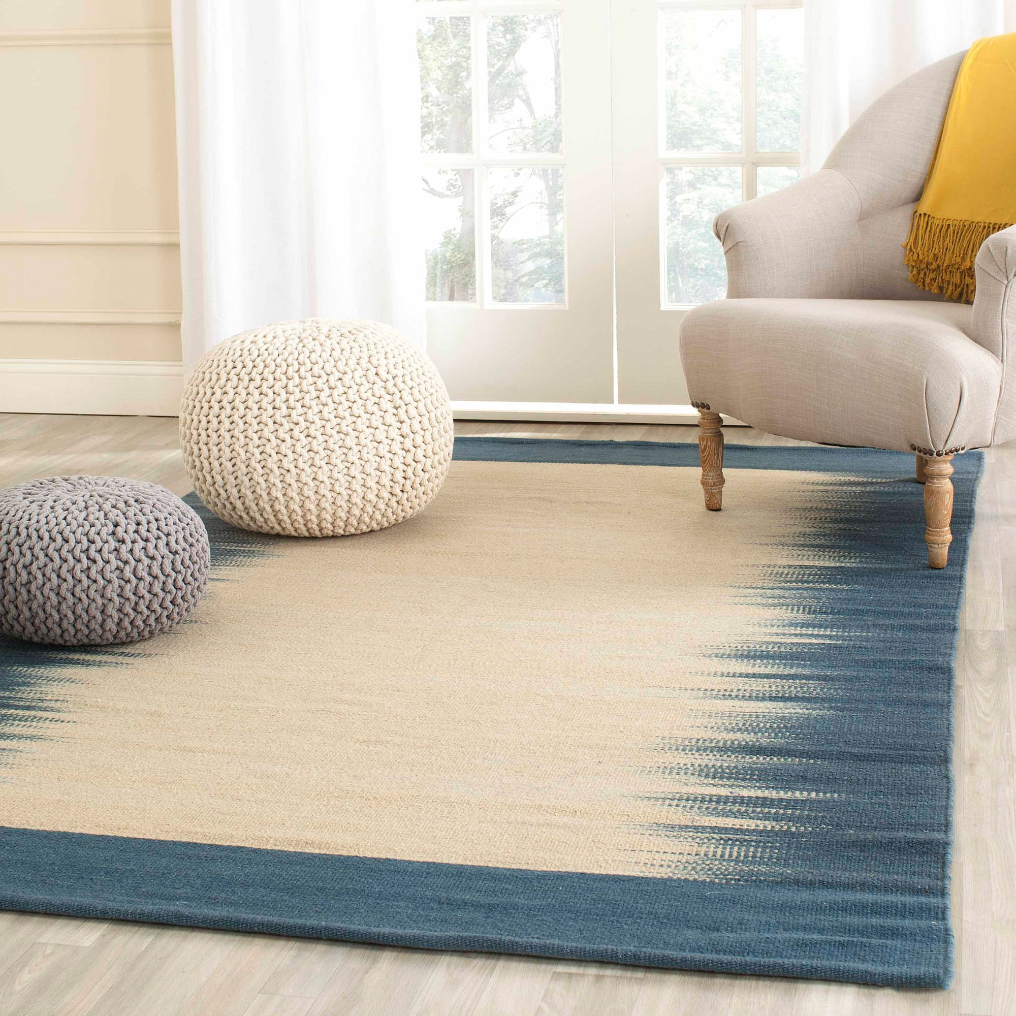 SAFAVIEH Kilim Trenton Bordered Wool Area Rug, Beige/Light Blue, 8' x