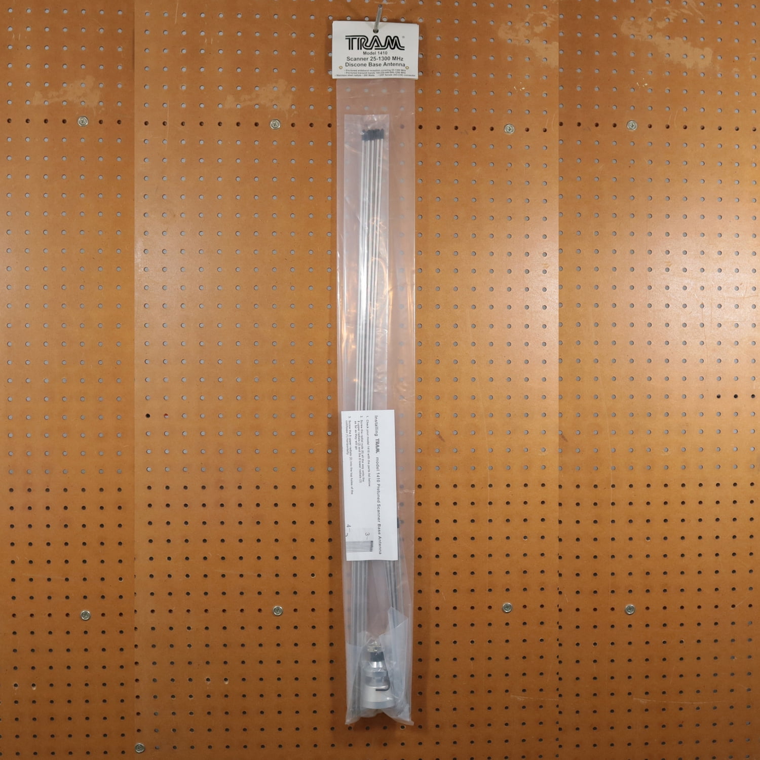 Tram 200-Watt Broad-Band Scanner 25 MHz to 1,300 MHz Super Discone Stainless Steel Base Antenna