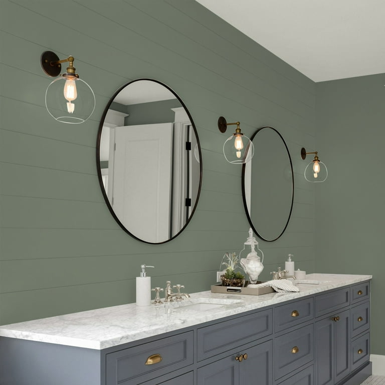 Glidden Spred Thyme Green / Green, Eggshell Interior Paint with